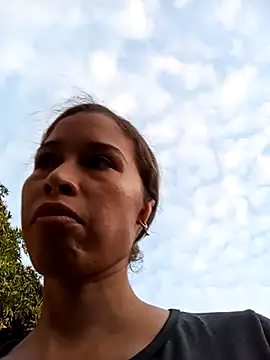 Snapshot of Sexi_girl29 chatting on 12.04.25 Sexi girl29 online show from 12.04.25