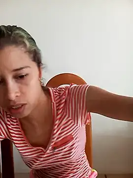 Snapshot of Sexi_girl29 chatting on 01.13.26 Sexi girl29 online show from 01.13.26