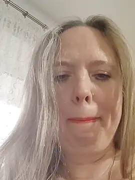 Irina3718 online show from 10.08.25