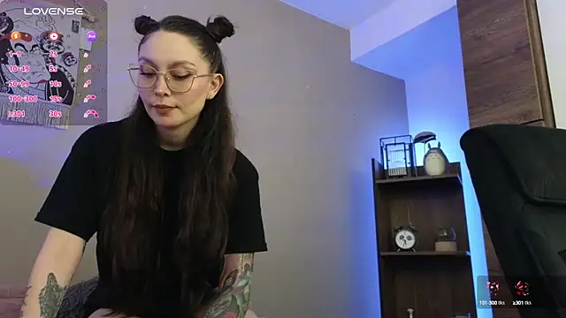 Snapshot of Te_para_2 chatting on 03.20.25 Te para 2 online show from 03.20.25