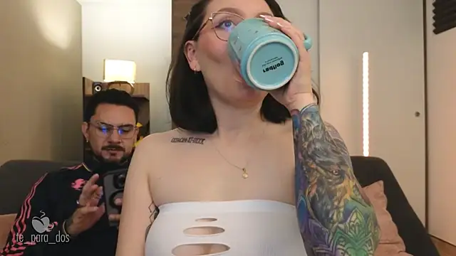 Snapshot of Te_para_2 chatting on 09.28.25 Te para 2 online show from 09.28.25