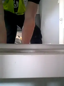 Snapshot of Nick-Ox chatting on 10.25.25 Nick-Ox online show from 10.25.25