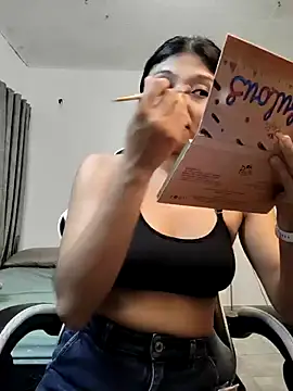 Guadalupe Lopez online show from 10.02.25