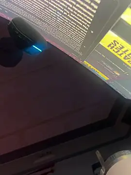 Snapshot of twink69Finger chatting on 11.11.25 twink69Finger online show from 11.11.25