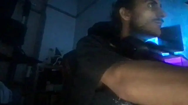 twink69Finger online show from 03.30.26