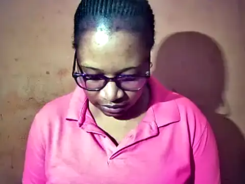 Snapshot of sexyamanda_ chatting on 09.25.25 sexyamanda  online show from 09.25.25