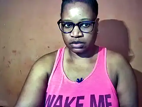 Snapshot of sexyamanda_ chatting on 10.18.25 sexyamanda  online show from 10.18.25