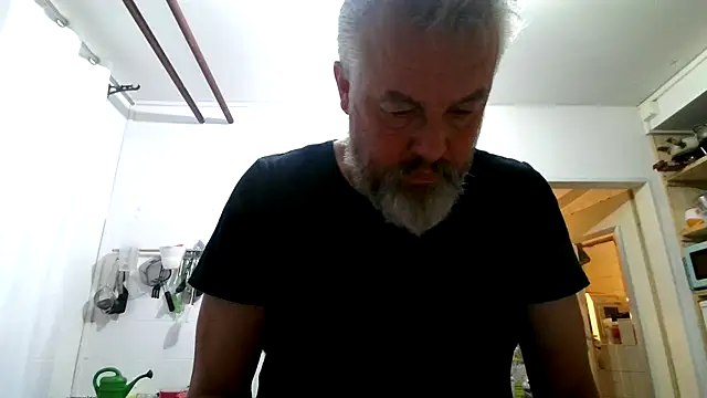 Berg Boy online show from 02.20.26