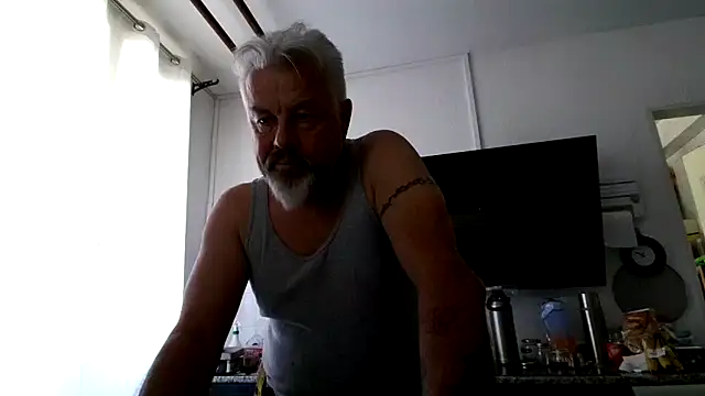 Berg Boy online show from 06.16.26