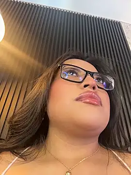 Alexa Madisson online show from 05.20.26