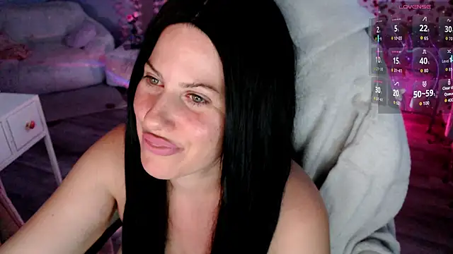 Snapshot of BellaStar84 chatting on 07.13.26 BellaStar84 online show from 07.13.26