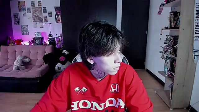 xIce Boy online show from 06.18.26
