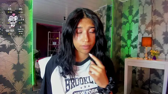 Karin Ks online show from 02.05.26