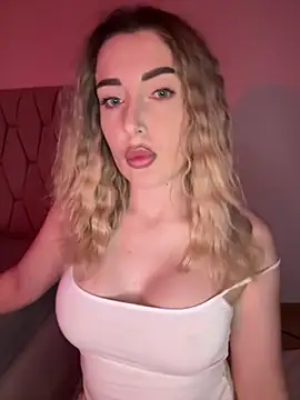 -IrisDiamond- online show from 03.18.26