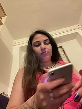 Veramaia online show from 04.29.26