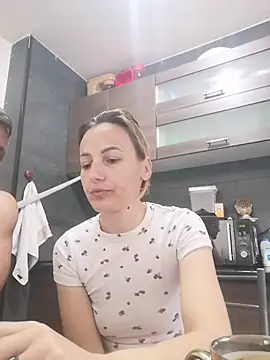 yourflowerpink online show from 10.26.25