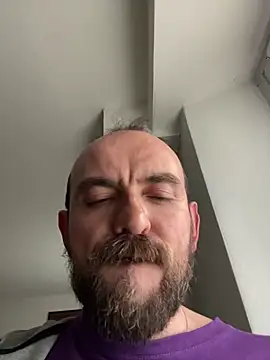 Snapshot of Rimmingtop chatting on 03.15.25 Rimmingtop online show from 03.15.25