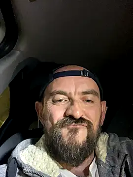 Snapshot of Rimmingtop chatting on 10.28.25 Rimmingtop online show from 10.28.25