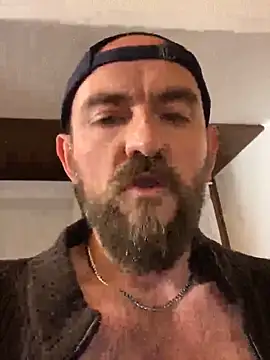 Snapshot of Rimmingtop chatting on 11.16.25 Rimmingtop online show from 11.16.25