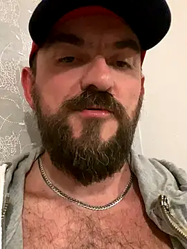 Snapshot of Rimmingtop chatting on 11.18.25 Rimmingtop online show from 11.18.25