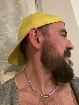 Snapshot of Rimmingtop chatting on 11.24.25 Rimmingtop online show from 11.24.25