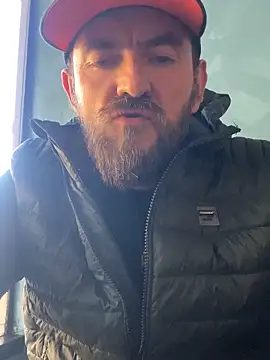 Snapshot of Rimmingtop chatting on 11.27.25 Rimmingtop online show from 11.27.25