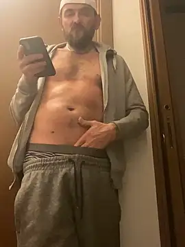 Snapshot of Rimmingtop chatting on 01.05.26 Rimmingtop online show from 01.05.26