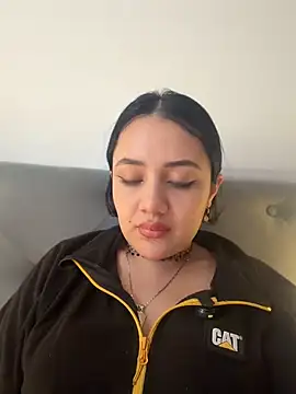 Snapshot of Isa_1207 chatting on 07.19.26 Isa 1207 online show from 07.19.26