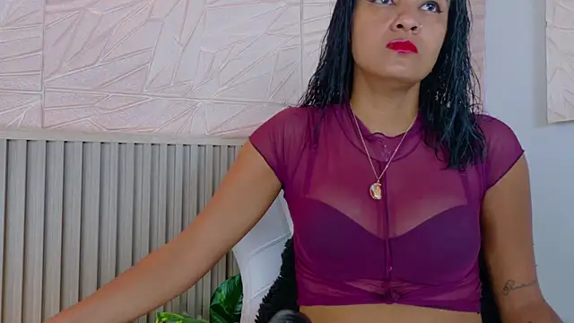 Snapshot of Gaviluc_ chatting on 06.19.26 Gaviluc online show from 06.19.26