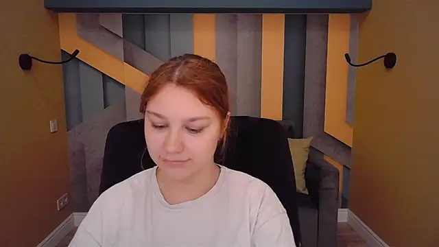 AngelinaLow online show from 04.27.26