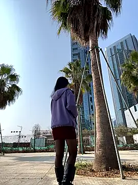 linger-23 online show from 01.18.26