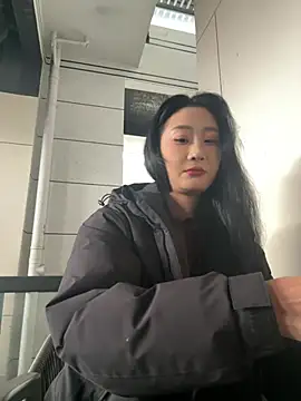 linger-23 online show from 03.16.26