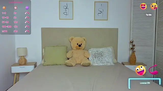 Cute kitty- online show from 02.01.26