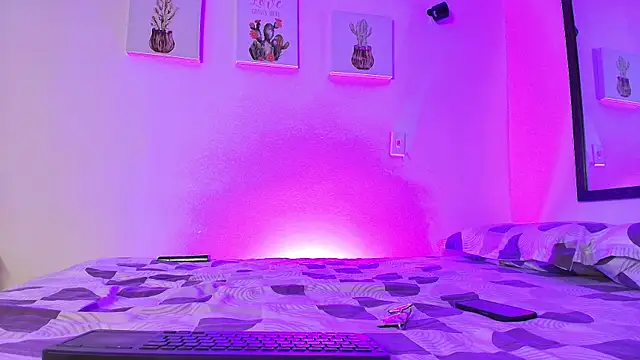 Snapshot of pleasurecompany3 chatting on 02.19.26 pleasurecompany3 online show from 02.19.26