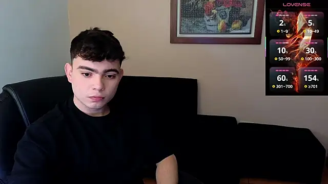 Snapshot of lukeboyce33 chatting on 07.25.26 lukeboyce33 online show from 07.25.26