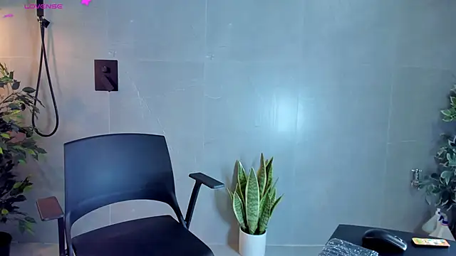 SammyDesire 10 online show from 04.29.26