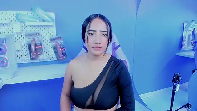 Alice 26  online show from 02.17.26