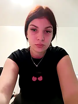 MeCherryy online show from 05.09.26