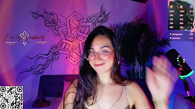 Emmi Roberts online show from 05.16.26