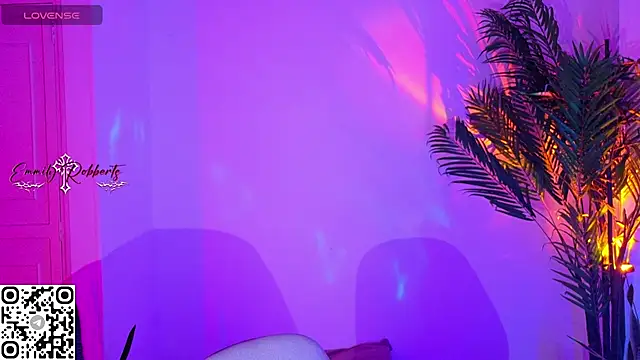 Emmi Roberts online show from 07.24.26