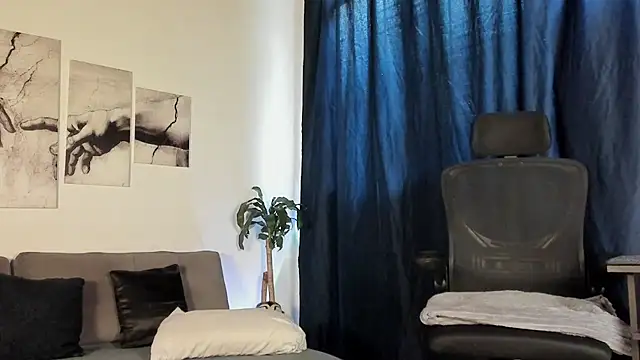 Giotrashy online show from 07.09.26