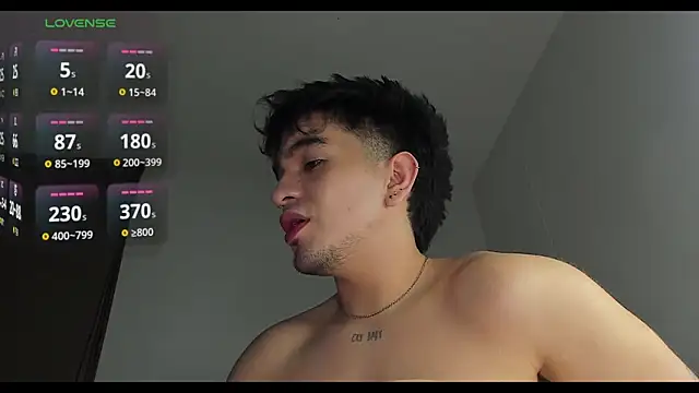 Snapshot of cmzo_ chatting on 03.08.26 cmzo online show from 03.08.26