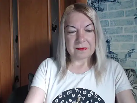 Lillia Ray online show from 05.24.26