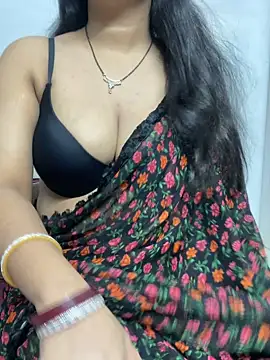 Snapshot of jhanvi_boo chatting on 07.11.26 jhanvi boo online show from 07.11.26