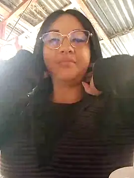 Snapshot of melisamoon_ chatting on 02.22.26 melisamoon online show from 02.22.26