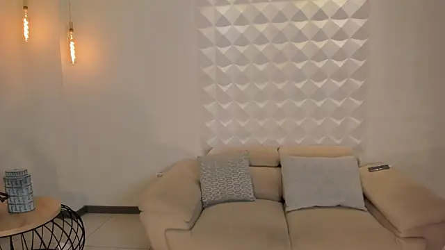 AmaliaCrus online show from 10.05.25