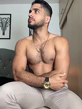 Snapshot of Maximiliano_ford chatting on 10.15.25 Maximiliano ford online show from 10.15.25