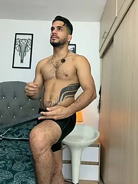 Maximiliano ford online show from 05.14.26