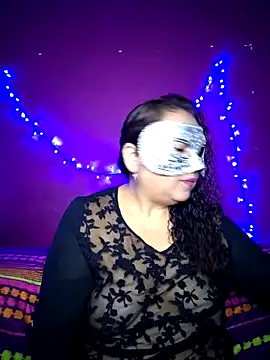 Snapshot of Pequitas_sexi chatting on 01.06.26 Pequitas sexi online show from 01.06.26