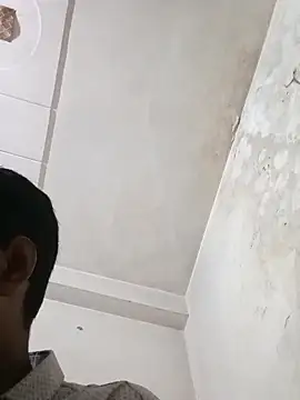 Snapshot of vikesh05 chatting on 12.01.25 vikesh05 online show from 12.01.25